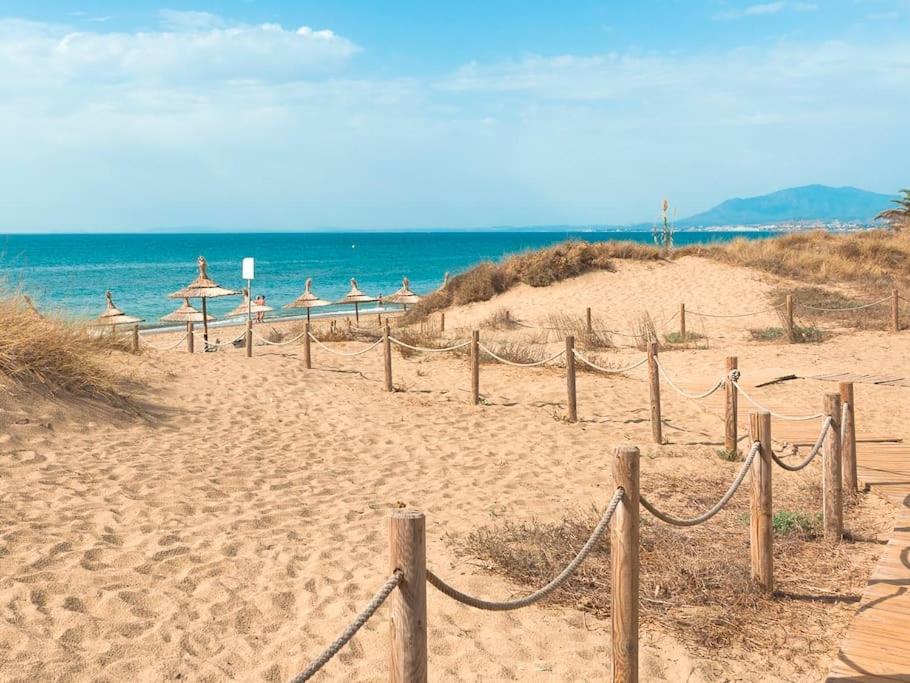Appartamento Algaida Beachfront - Seaview Studio Costa Del Sol Sitio de Calahonda Esterno foto