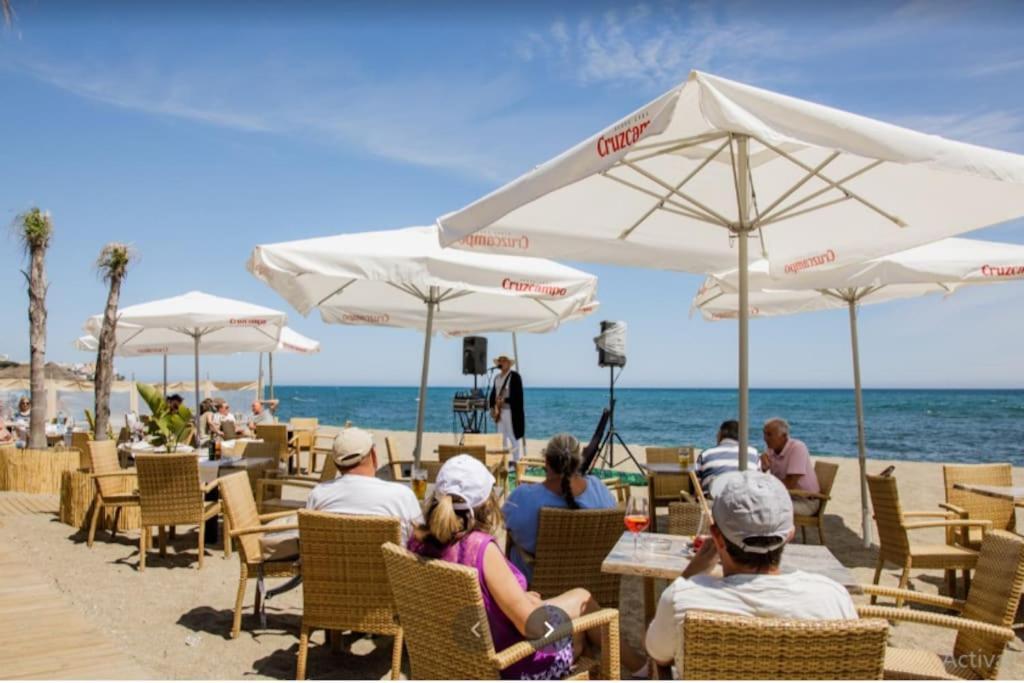 Appartamento Algaida Beachfront - Seaview Studio Costa Del Sol Sitio de Calahonda Esterno foto